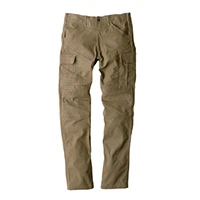 カーゴパンツを探す