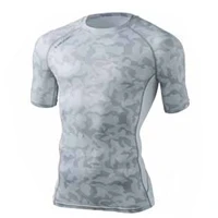 涼しい 半袖 コンプレッション インナーを探す