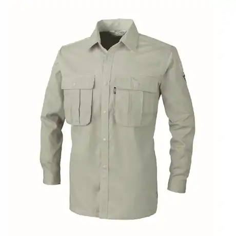 061 モスグリーン