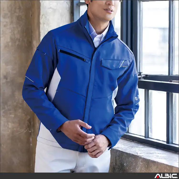 作業服 エコ・裏綿ストレッチブルゾン 【AE8190-COC】 モデル写真