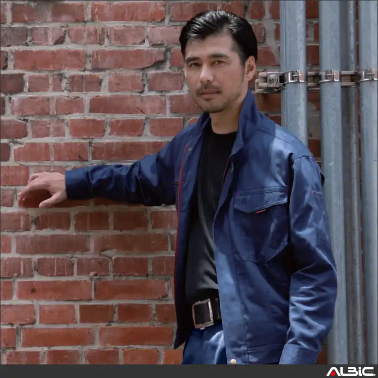 作業着 国産生地 綿100% 長袖ブルゾン【AL200-MRJ】 着用イメージ