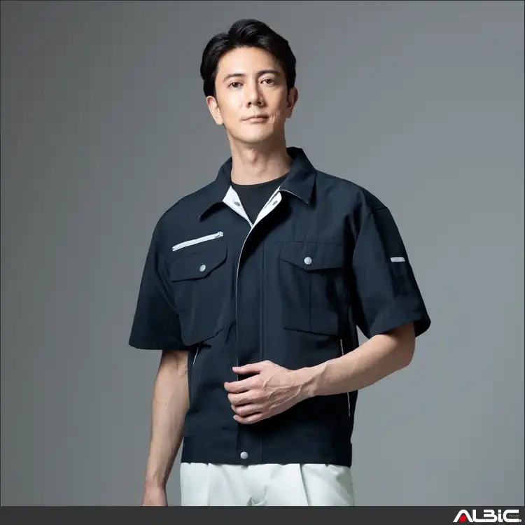 作業着 エコマーク認定 帯電防止 半袖ブルゾン【AL702-MRJ】  モデル写真2