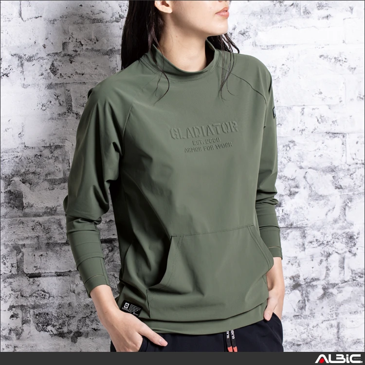 作業用 モックネック長袖Tシャツ【G7528-COC】 着用写真