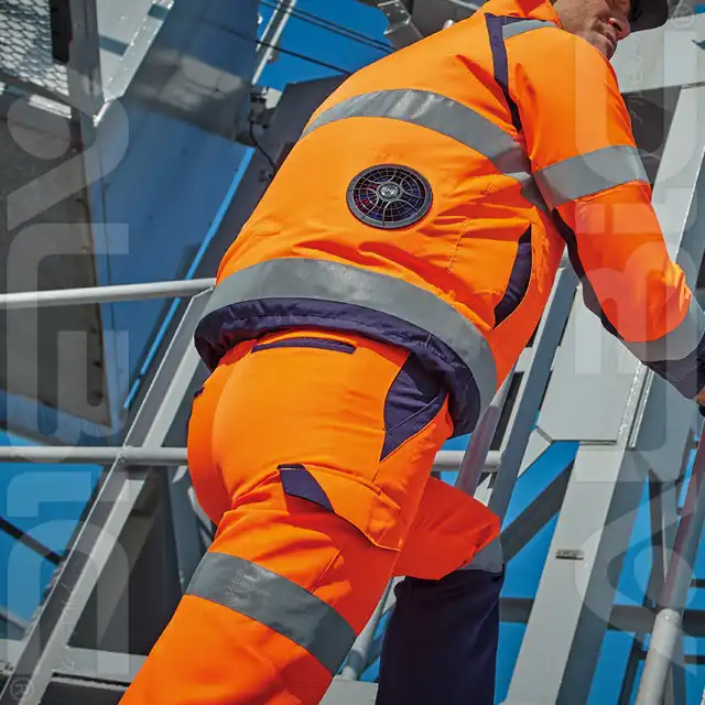 9204-asc　高視認長袖空調服（R）　着用イメージ